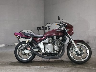 Kawasaki ZEFAR 1100