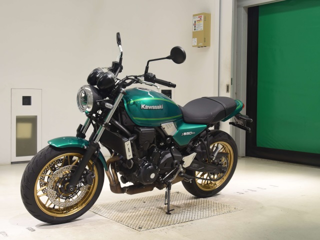 Kawasaki Z650RS — фото 4
