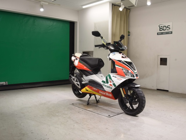 Aprilia SR50 — фото 3