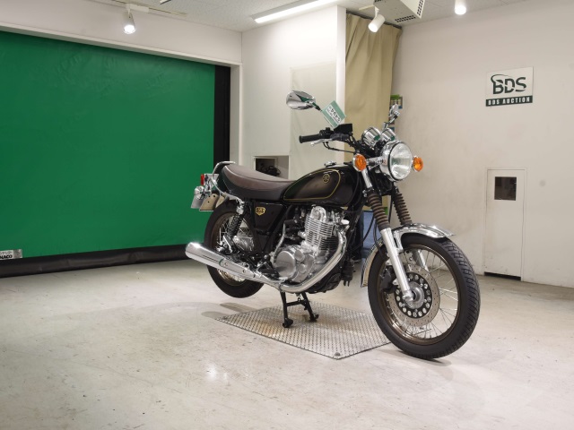 Yamaha SR400 — фото 3