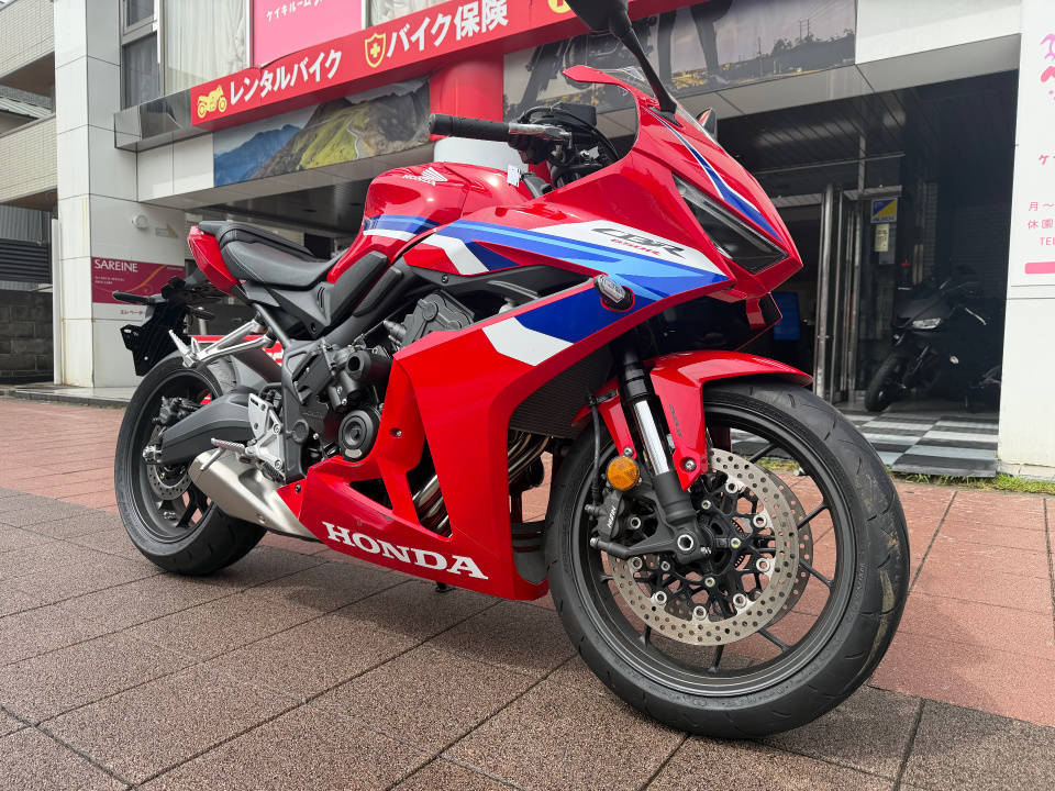 Honda CBR650R E-CLUTCH — фото 16