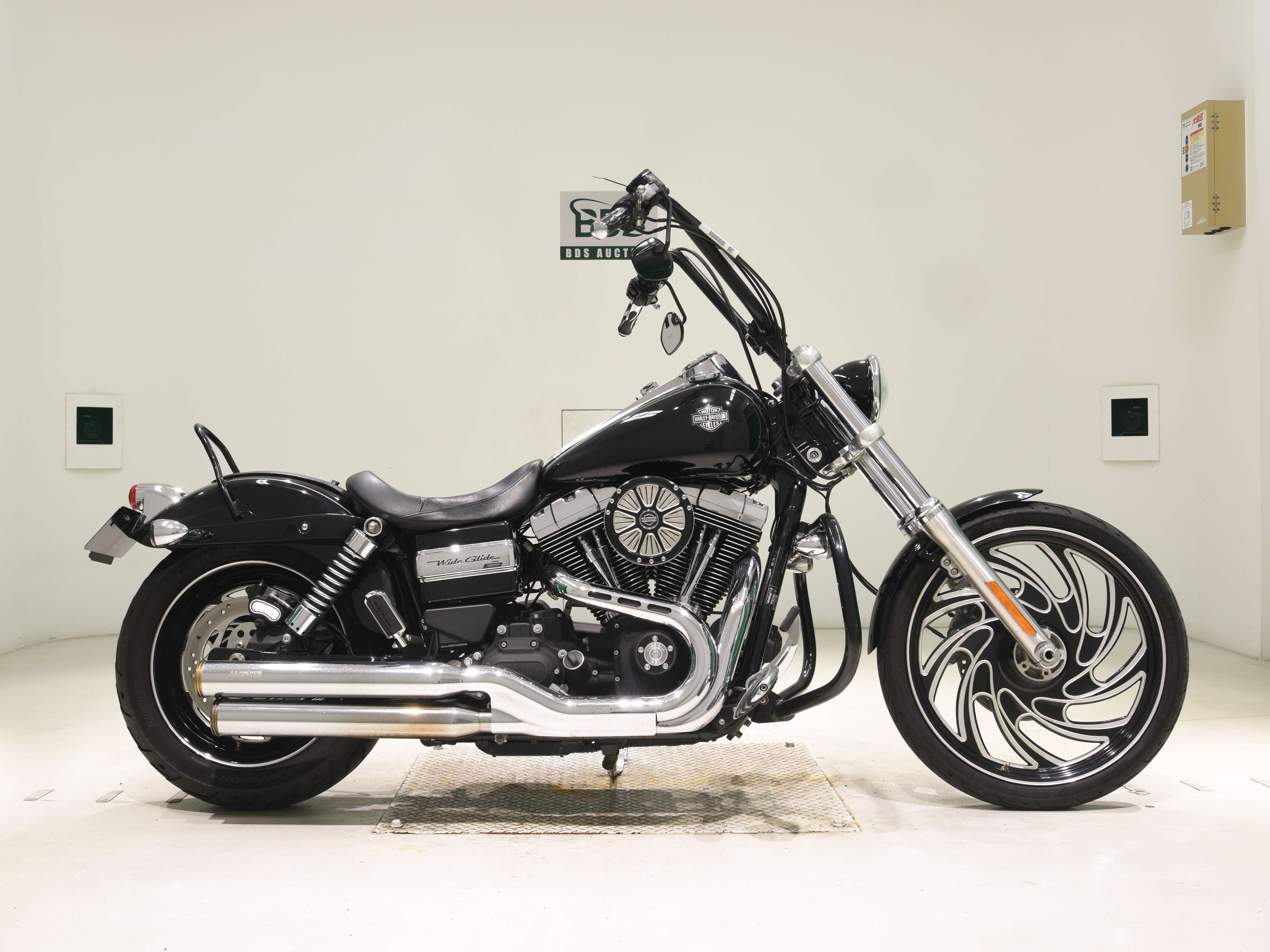 HD WIDE GLIDE FXDWG1580