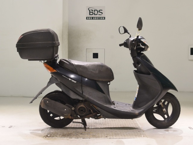 Suzuki ADDRESS V50