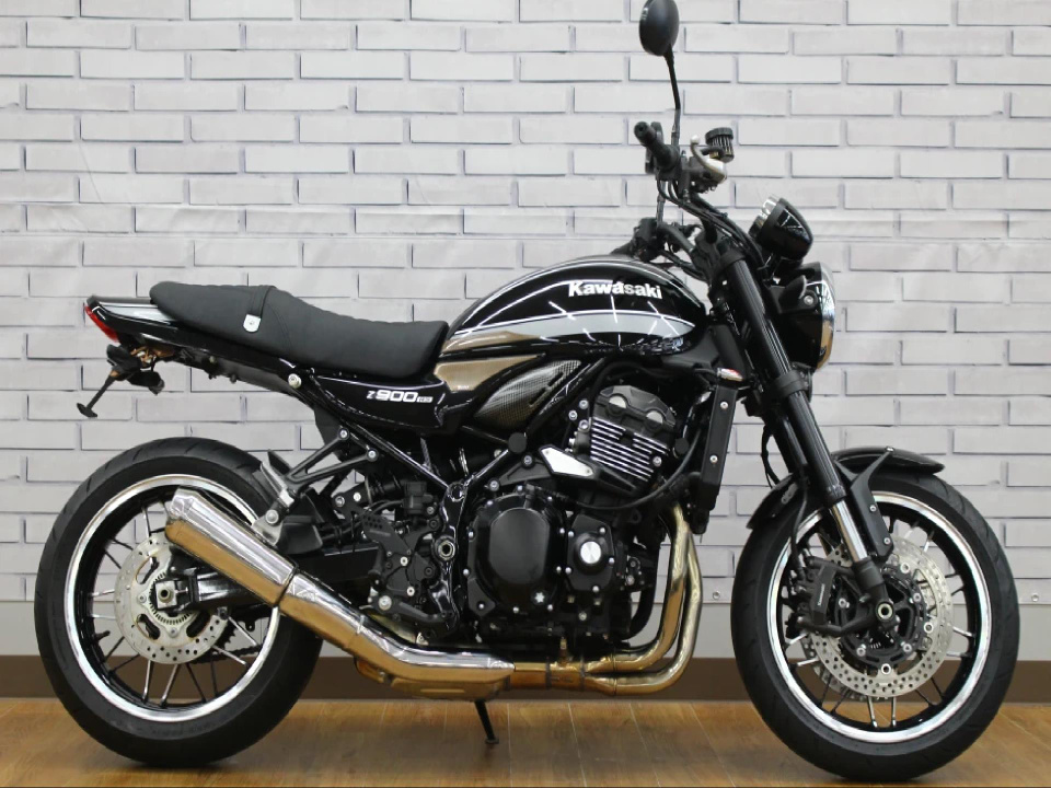 Kawasaki Z900RS
