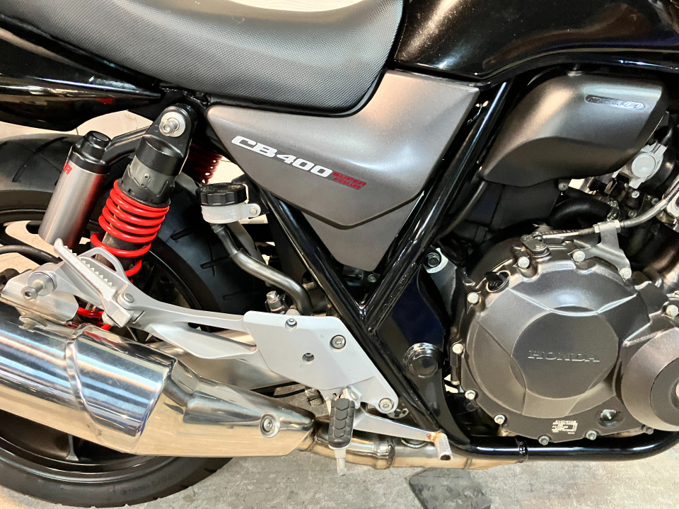 Honda CB400SFA — фото 13
