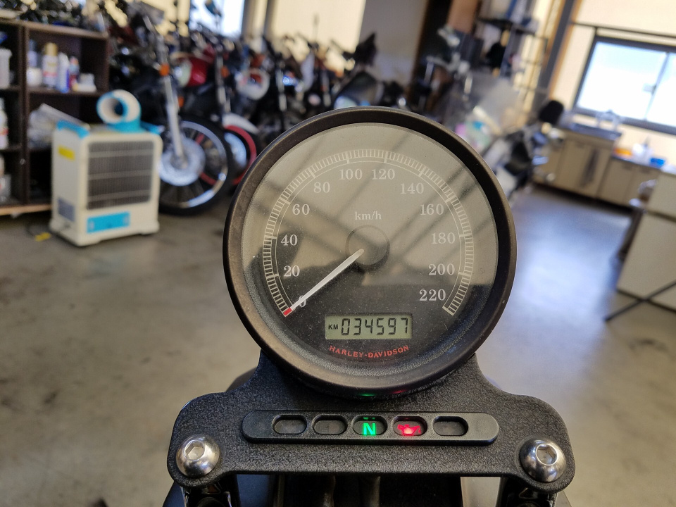 HD SPORTSTER XL883R — фото 3