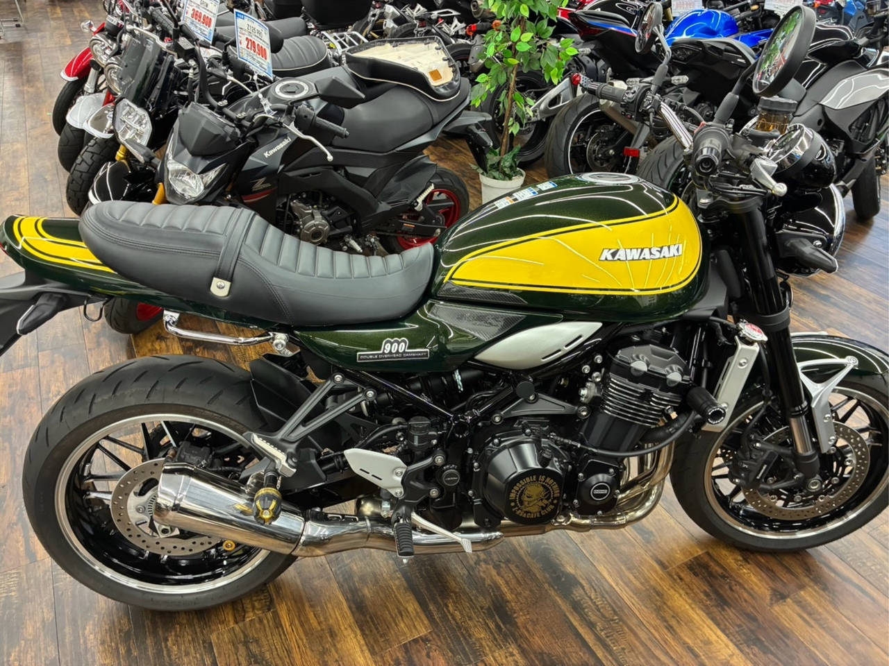Kawasaki Z900RS