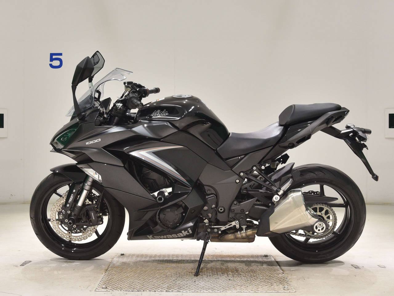 2732] Kawasaki NINJA1000A - ZXT00W-022751