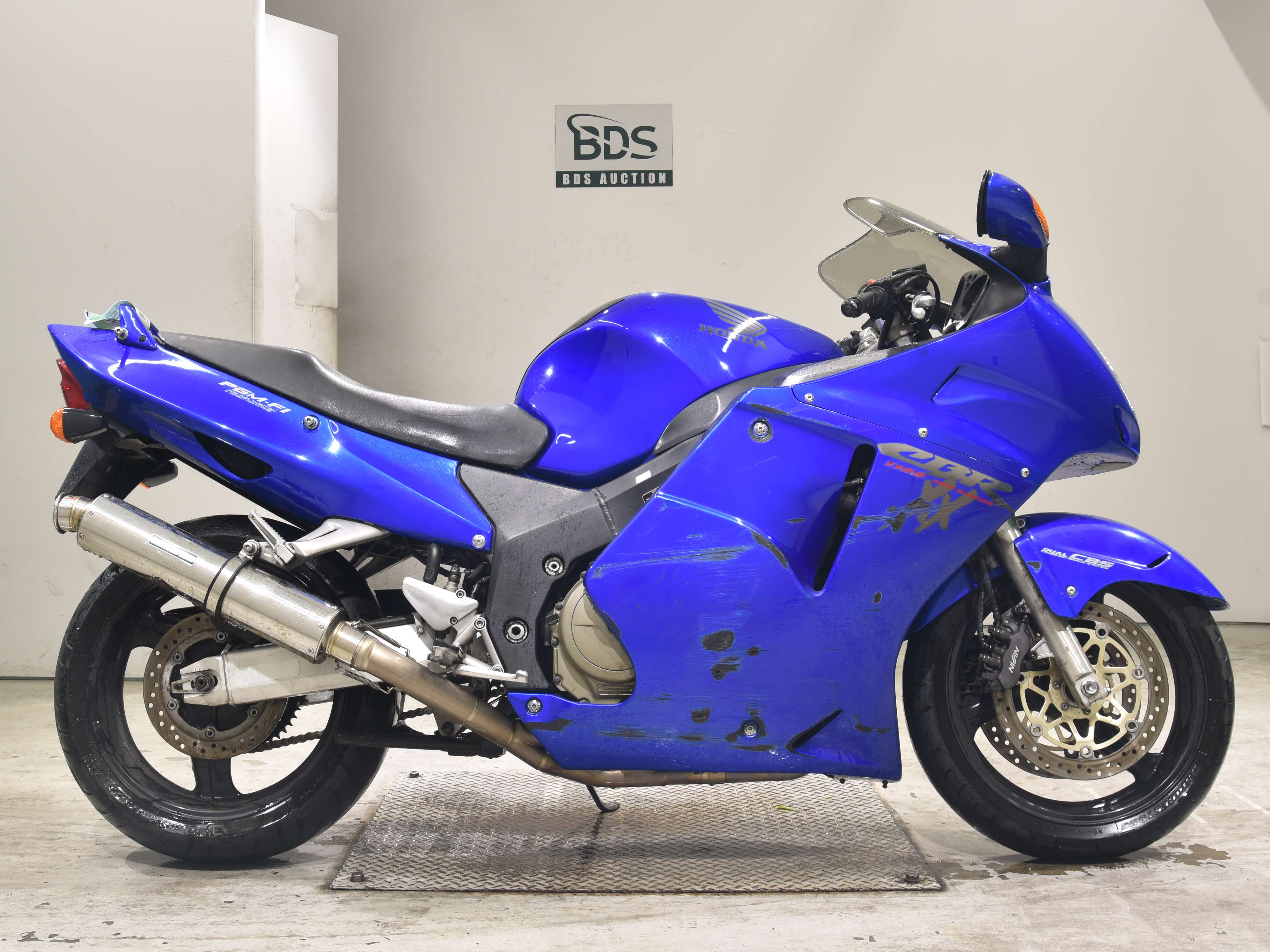 Honda CBR1100XX BLACKBIRD