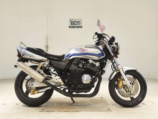 Honda CB400SFV