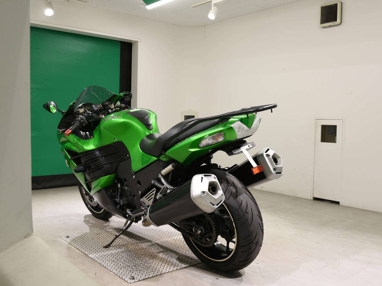5031] Kawasaki NINJA ZX-14R - JKBZXT40EEA005922