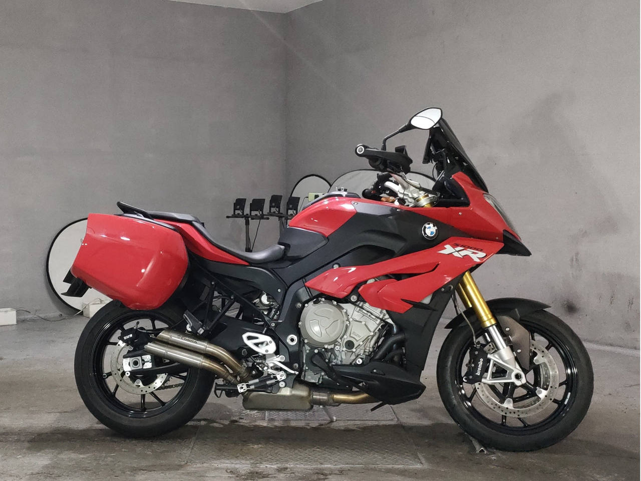 BMW S1000XR