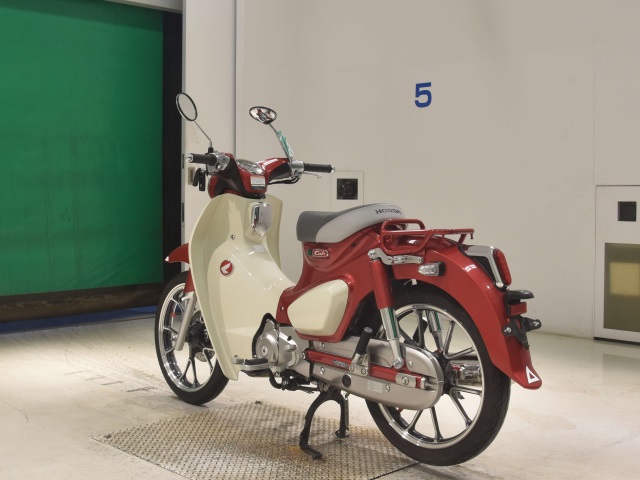 Honda C125 — фото 6