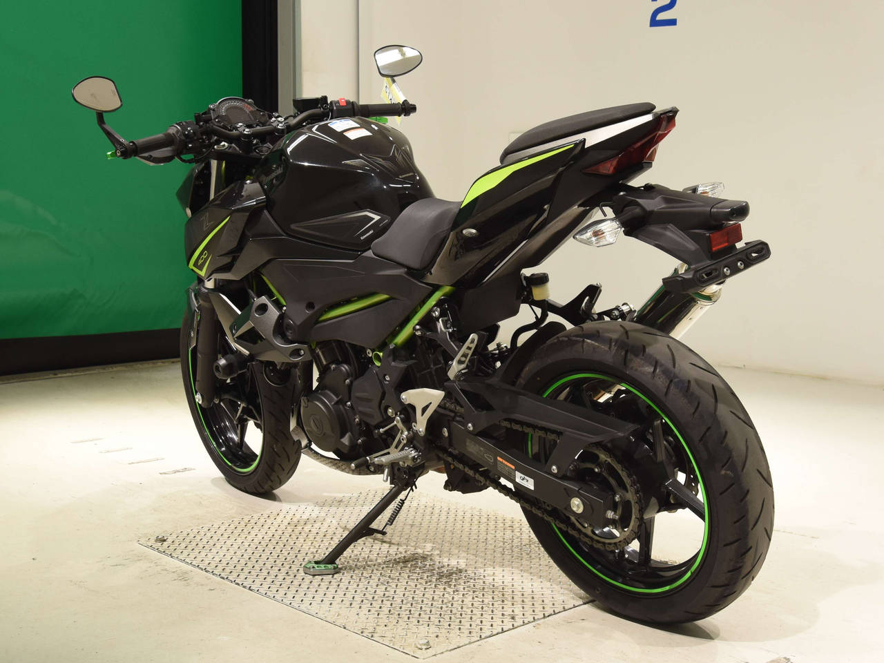 5142] Kawasaki Z400 - EX400L-AK2223