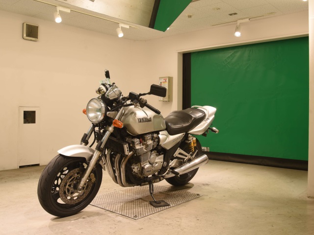 Yamaha XJR1300 — фото 4