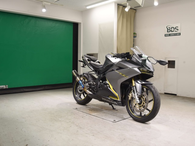 Honda CBR250RR — фото 3