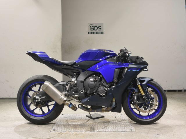 Yamaha YZF-R1