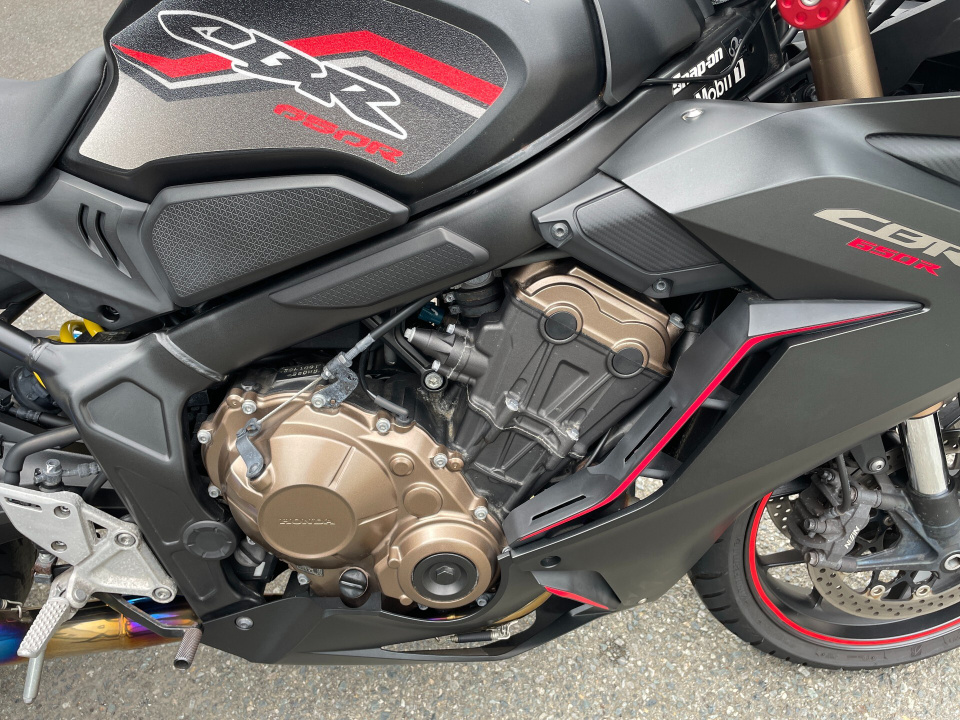 Honda CBR650R — фото 8
