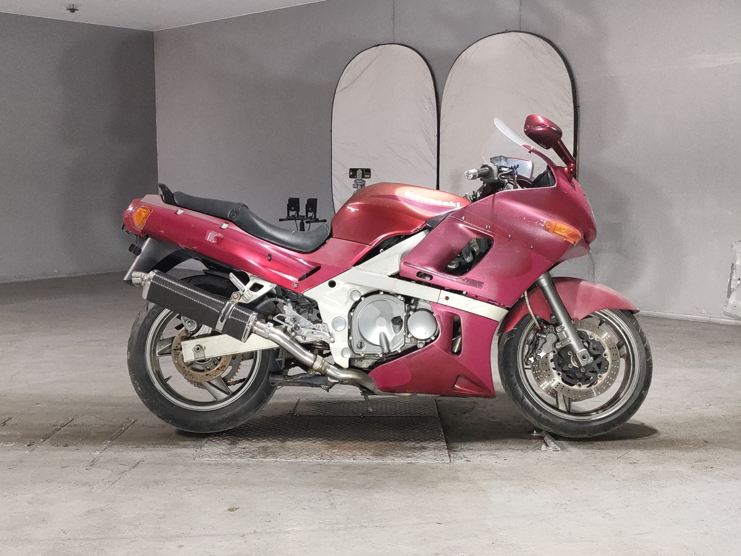 Kawasaki ZZ-R400