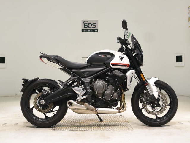 Triumph TRIDENT660