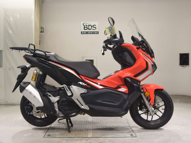 Honda ADV 150