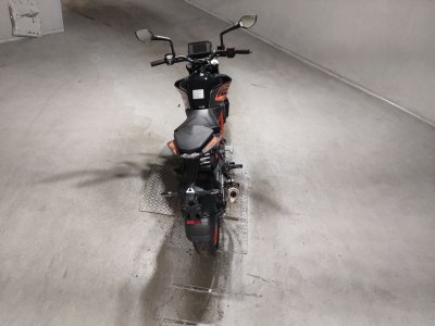 KTM 125 DUKE — фото 6