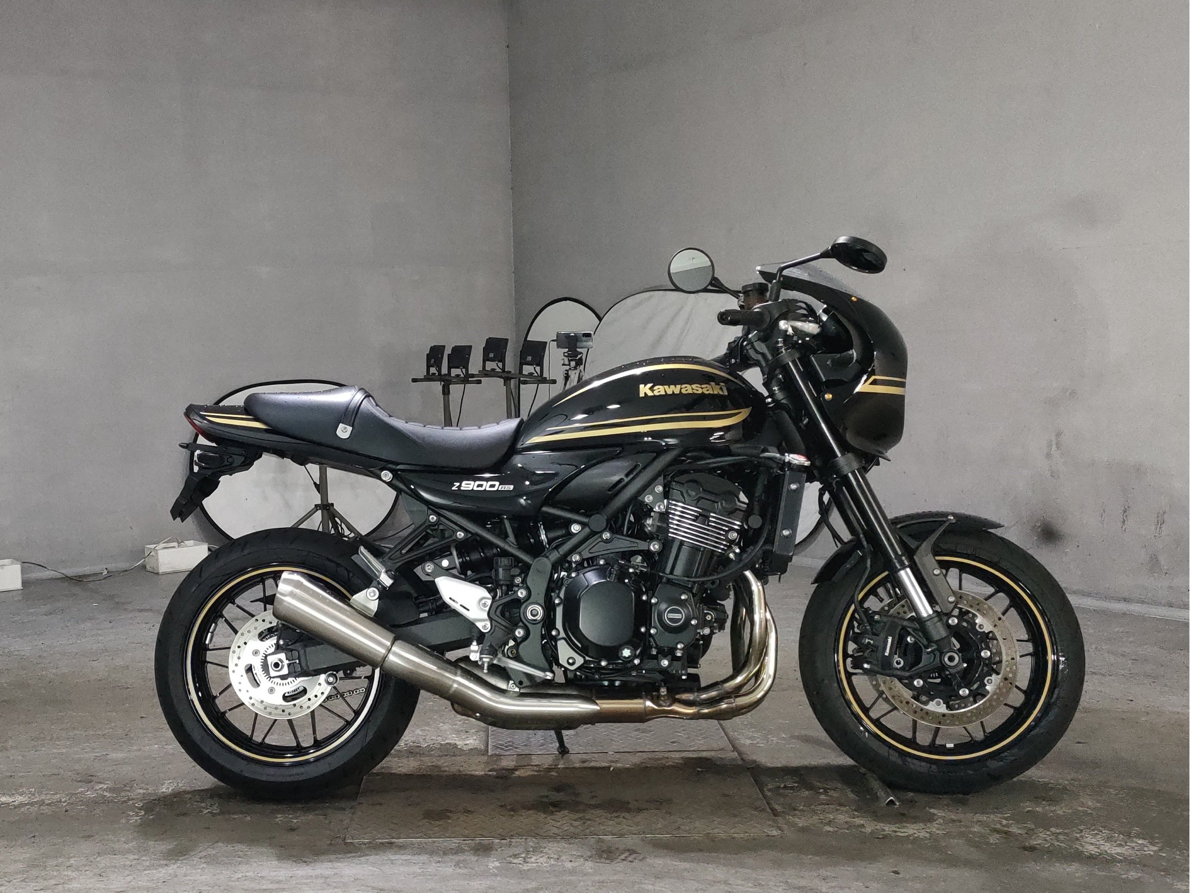 Kawasaki Z900RS CAFE