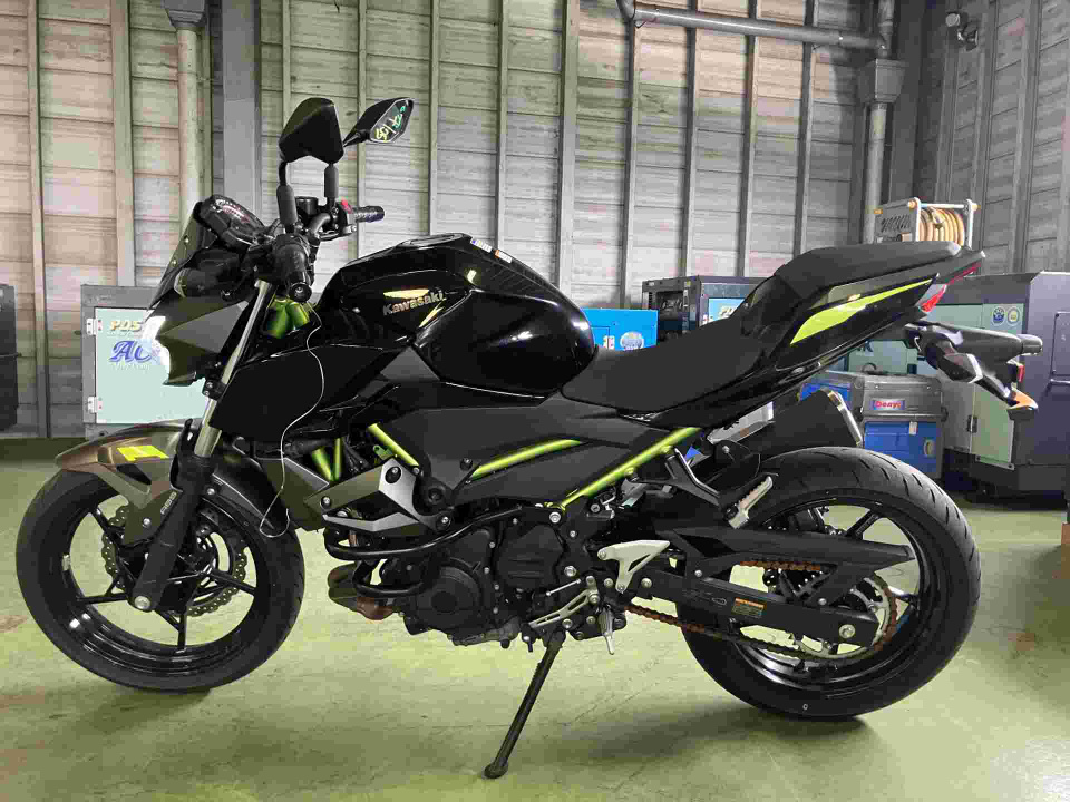 Kawasaki Z400 — фото 2