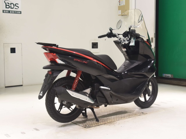Honda PCX125 — фото 5