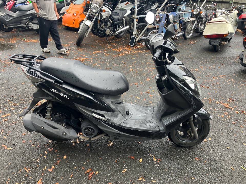Suzuki SWEESH