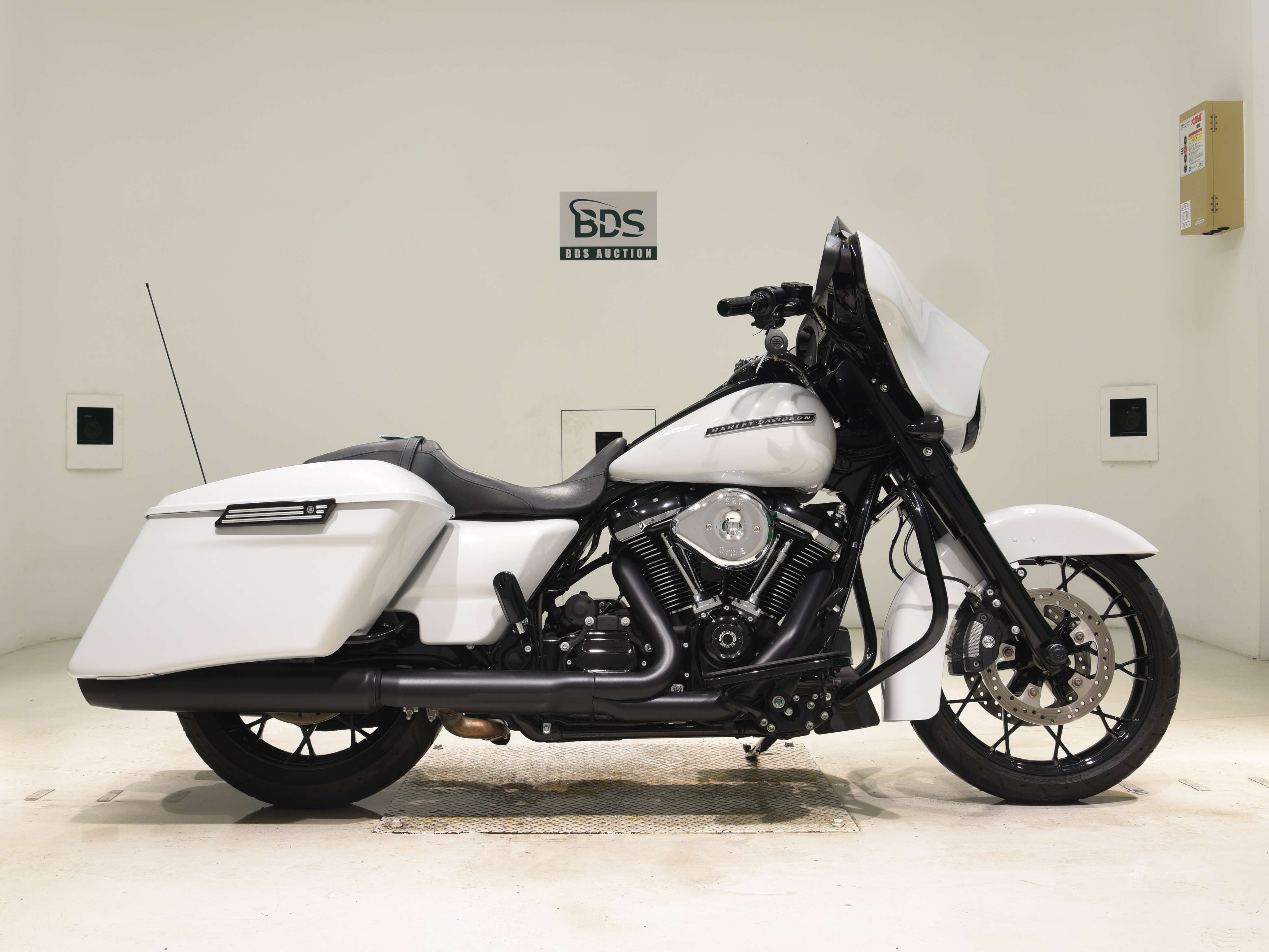HD STREET GLIDE FLHXS1870