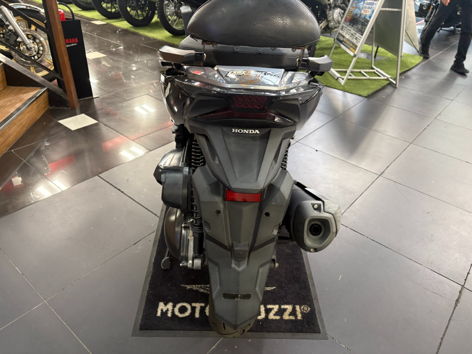 Honda FORZA — фото 7