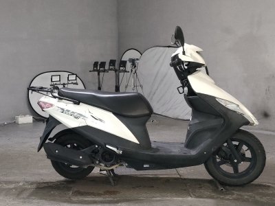 Suzuki ADDRESS V125