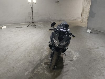Kawasaki NINJA ZX-25R KRT — фото 3
