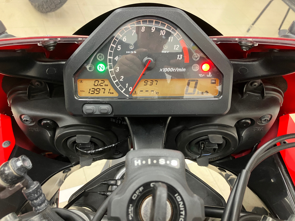Honda CBR1000RR — фото 3