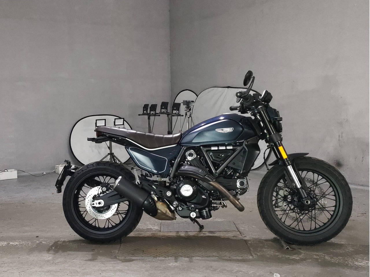 Ducati SCRAMBLER NIGHT SHIFT