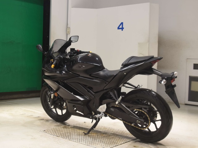 Yamaha YZF-R3 — фото 6
