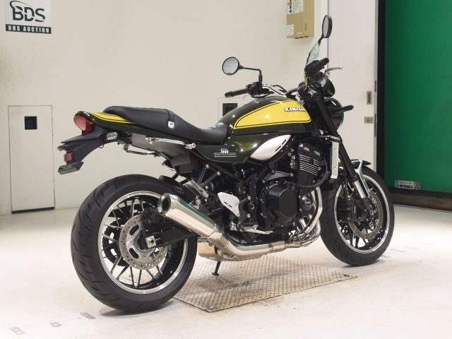 Kawasaki Z900RS — фото 5