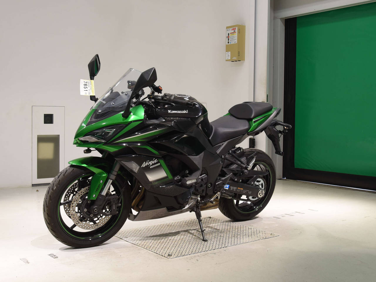 7651] Kawasaki NINJA 1000 SX - ZXT02K-015928