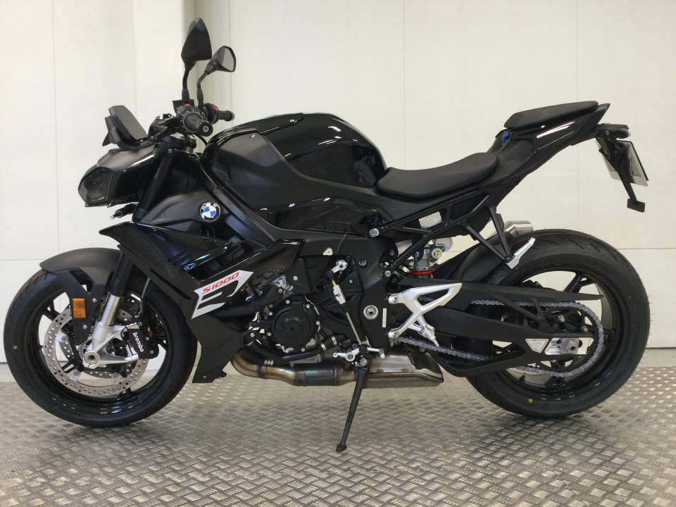 BMW S1000R