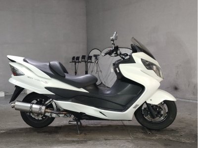 Suzuki SKYWAVE 250S