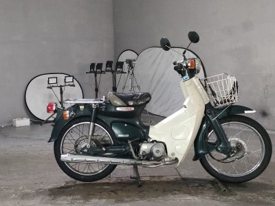 Honda SUPER CUB90