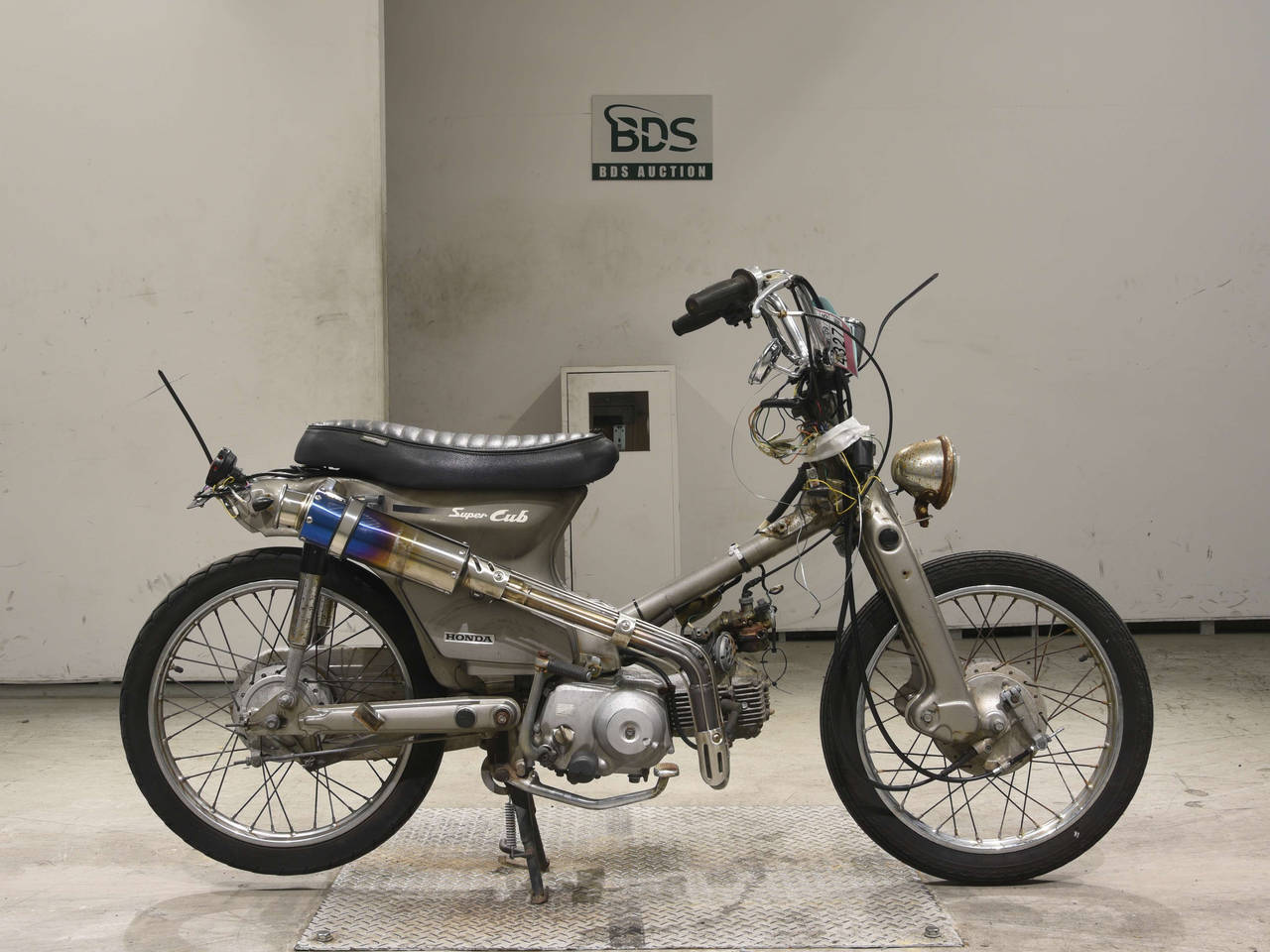 Honda C90