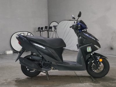Yamaha CYGNUS RAY ZR