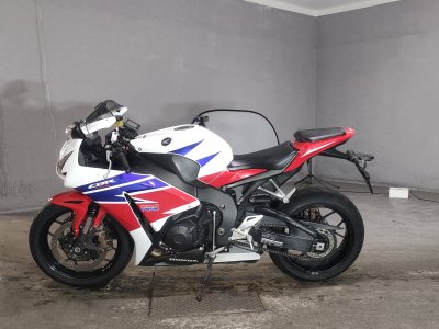 Honda CBR1000RR — фото 2