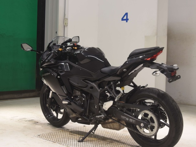 Kawasaki NINJA ZX-25R — фото 6