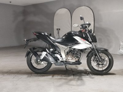 Suzuki GIXXER250