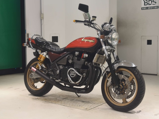 Kawasaki ZEPHYR400 — фото 3