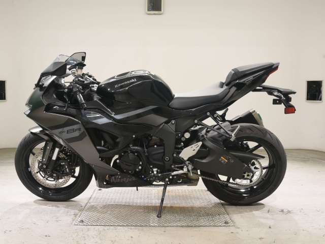 Kawasaki ZX-6R — фото 2