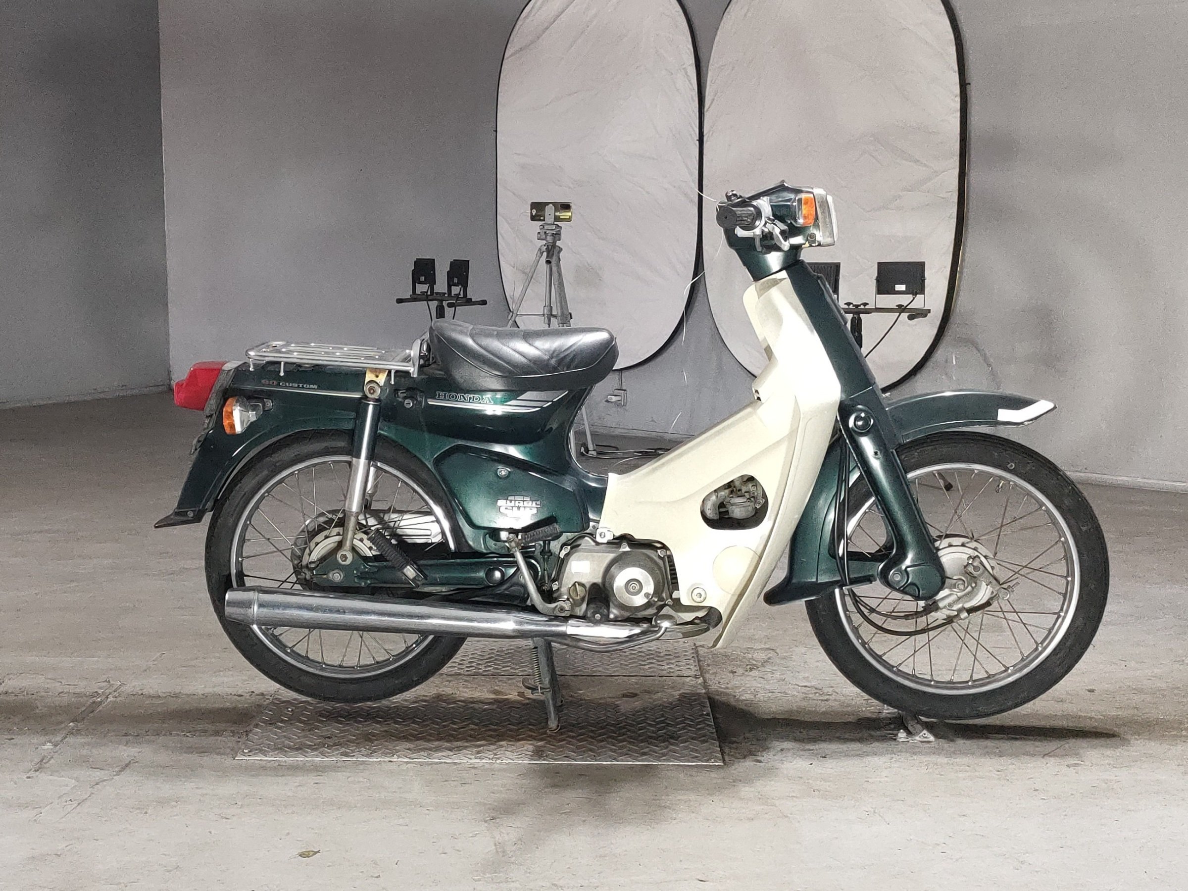 Honda SUPER CUB90
